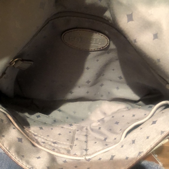 Fossil Maddox Crossbody - Picture 5 of 11